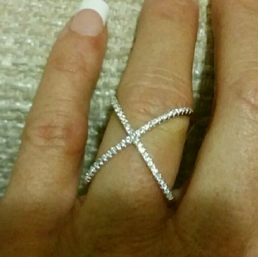 .925 Genuine White Topaz Bypass Ring - Picture 4 of 5